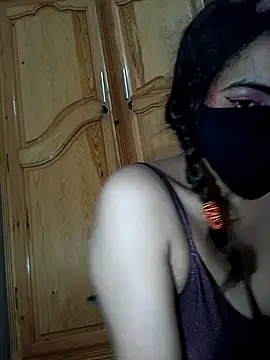 ghadiraa online show from March 18, 2026, 2:37 am