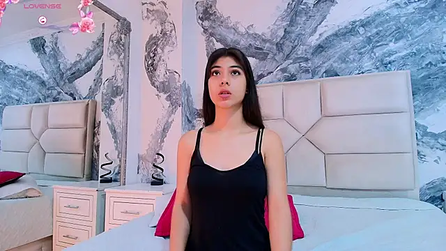 CristineCaru online show from September 13, 2025, 1:00 pm