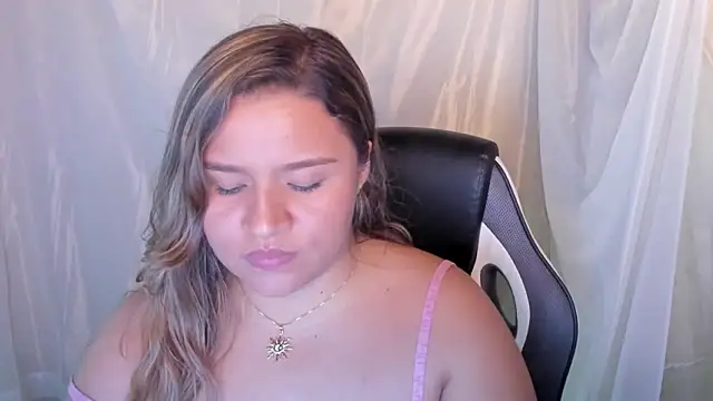 ElaBourn  online show from March 18, 2026, 3:20 am