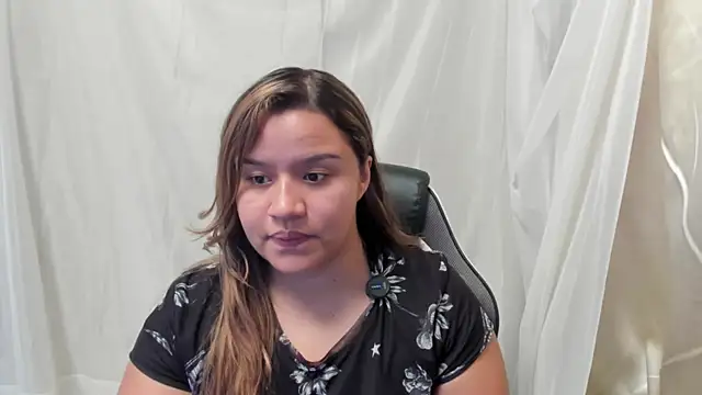 ElaBourn  online show from March 20, 2026, 2:55 pm