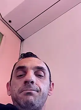 Snapshot of hotmen83 chatting on March 20, 2026, 2:11 pm hotmen83 online show from March 20, 2026, 2:11 pm