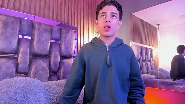 owen  johnson online show from February 15, 2026, 12:03 pm