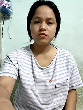 Snapshot of BabySweet-18 chatting on March 13, 2026, 7:26 am BabySweet-18 online show from March 13, 2026, 7:26 am