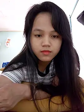 Snapshot of BabySweet-18 chatting on April 5, 2026, 11:40 am BabySweet-18 online show from April 5, 2026, 11:40 am