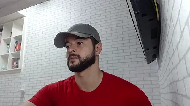 BombeiroHotx online show from April 22, 2026, 9:49 pm