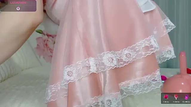 MIZUKI88888 online show from April 13, 2026, 1:05 pm