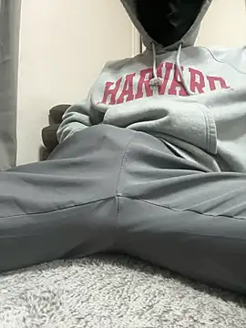 iikangi online show from March 29, 2026, 5:46 pm