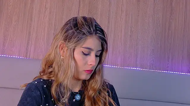 ZoehAngel online show from April 10, 2026, 11:26 am