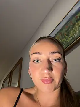 Ninabigtitied online show from March 8, 2026, 12:19 am