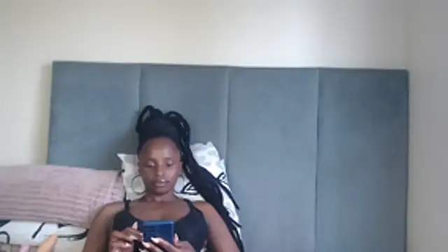 Jah-Queen online show from January 17, 2026, 2:33 pm