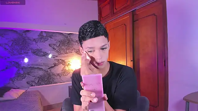 BILLY JAMEES online show from March 21, 2026, 1:37 pm