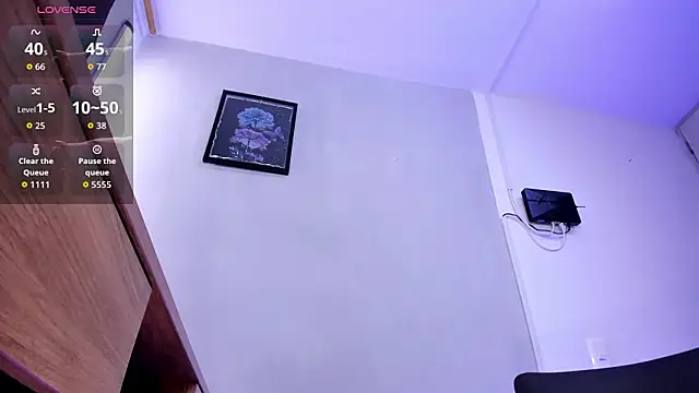 Noah devil  online show from February 10, 2026, 3:21 am