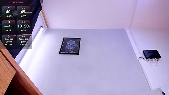 Noah devil  online show from March 14, 2026, 12:17 am