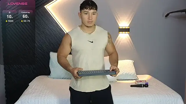 Horny nick18 online show from February 10, 2026, 1:15 pm