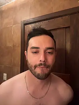 acmello83 online show from April 27, 2026, 3:48 am