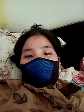 babyjunee12 online show from February 1, 2026, 6:34 am