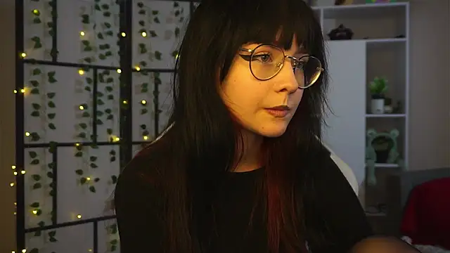 Snapshot of BereniceBattersby chatting on September 24, 2025, 9:18 pm BereniceBattersby online show from September 24, 2025, 9:18 pm
