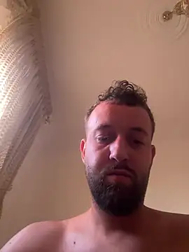 Snapshot of amnnnnnnnnnnn chatting on August 5, 2026, 2:42 pm amnnnnnnnnnnn online show from August 5, 2026, 2:42 pm
