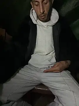 Snapshot of Yasar-Xxxl chatting on May 18, 2026, 10:26 pm Yasar-Xxxl online show from May 18, 2026, 10:26 pm