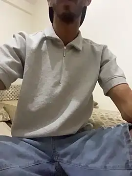 Snapshot of Yasar-Xxxl chatting on June 9, 2026, 8:31 pm Yasar-Xxxl online show from June 9, 2026, 8:31 pm