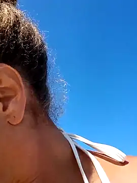 sarahkat86 online show from November 2, 2025, 6:21 pm