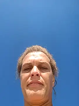 sarahkat86 online show from November 22, 2025, 3:33 pm