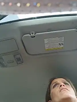 sarahkat86 online show from May 31, 2026, 10:11 pm