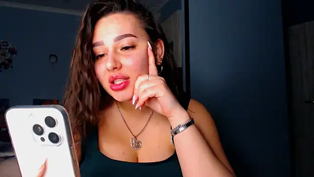 Snapshot of NikiWhite chatting on October 15, 2025, 5:13 pm NikiWhite online show from October 15, 2025, 5:13 pm