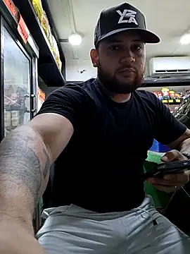 Catire10  online show from November 4, 2025, 3:55 pm