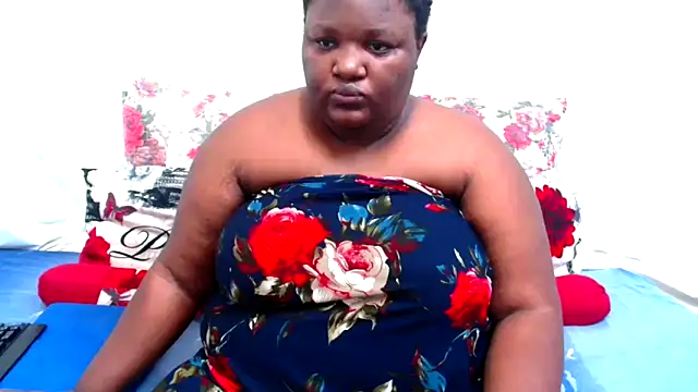 ChubbyBoobsxxx online show from November 25, 2025, 5:18 am