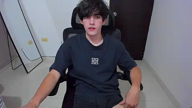 eren 188 online show from May 15, 2026, 11:23 pm