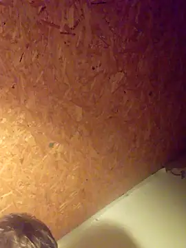 Salon1986 online show from October 28, 2025, 10:45 pm