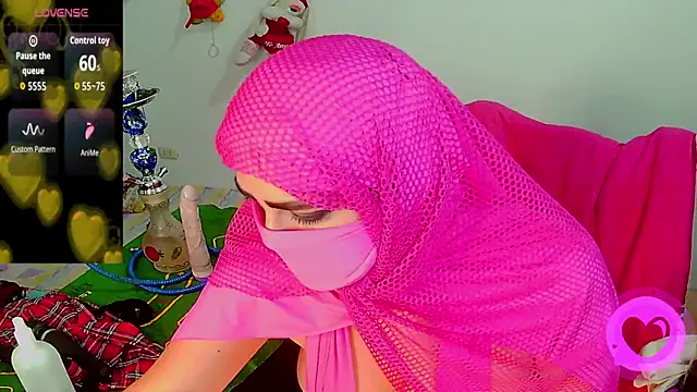 SultanaLayla online show from April 13, 2026, 8:03 pm