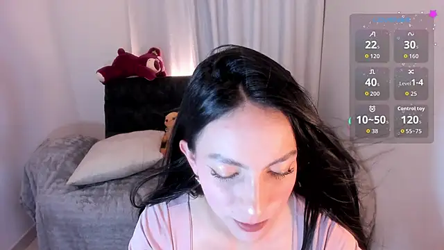 Snapshot of sarah_saenz_ chatting on May 21, 2026, 5:36 am sarah saenz online show from May 21, 2026, 5:36 am