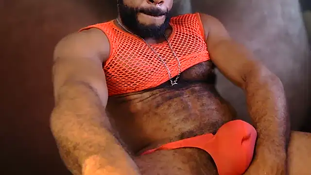 Piercedmuscle80 online show from June 11, 2026, 3:43 pm