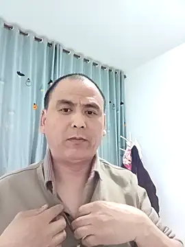 Snapshot of CWQ123 chatting on March 7, 2026, 12:35 pm CWQ123 online show from March 7, 2026, 12:35 pm