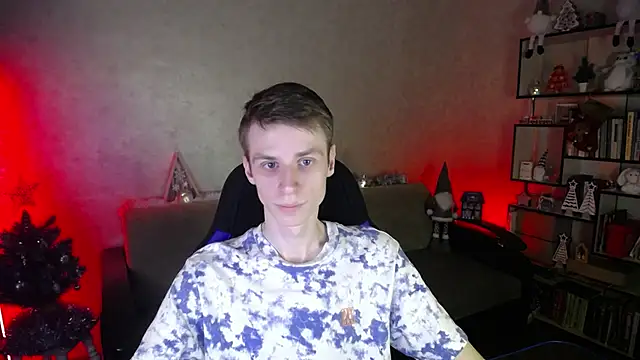 yes cute boy  online show from January 7, 2026, 5:59 pm