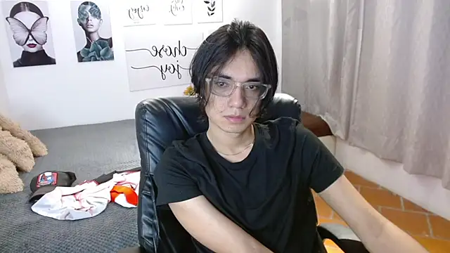 davoxer online show from October 26, 2025, 3:23 am