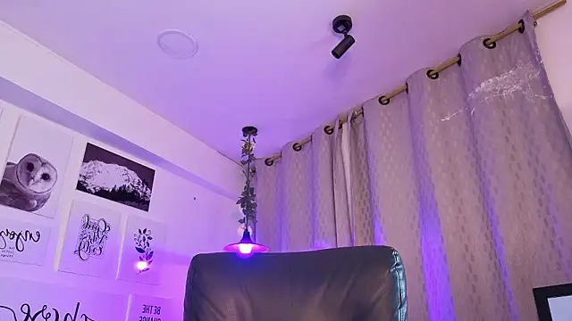 davoxer online show from February 6, 2026, 3:55 am