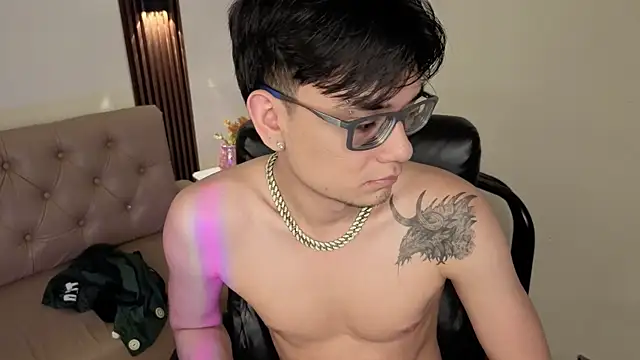 davoxer online show from April 9, 2026, 6:19 am