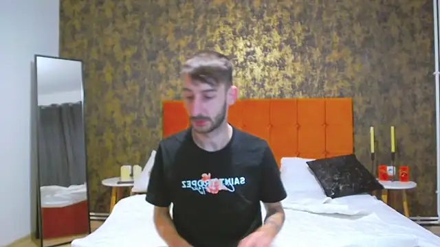 Snapshot of bignosebigcok chatting on October 28, 2025, 5:26 pm bignosebigcok online show from October 28, 2025, 5:26 pm