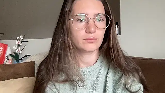 bambifarrina online show from September 11, 2025, 3:12 pm