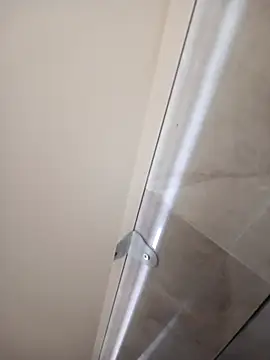 bullut06 online show from March 22, 2026, 2:42 pm