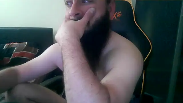 Snapshot of LondonMan1988 chatting on May 15, 2026, 3:08 pm LondonMan1988 online show from May 15, 2026, 3:08 pm