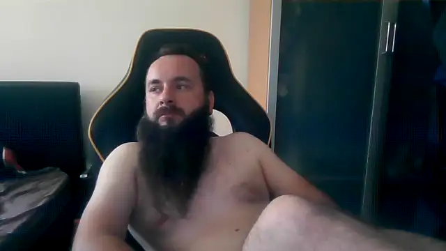 Snapshot of LondonMan1988 chatting on May 23, 2026, 5:39 pm LondonMan1988 online show from May 23, 2026, 5:39 pm