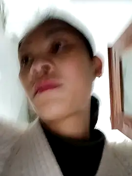 Mymyshow online show from February 4, 2026, 11:42 pm