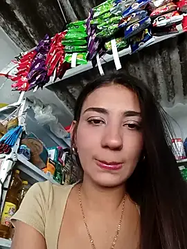 -juicy  online show from September 10, 2025, 2:17 pm