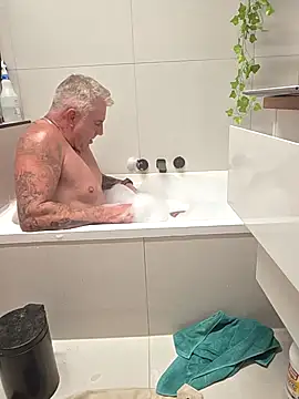 iamthepublickmasterbater online show from March 1, 2026, 9:22 am