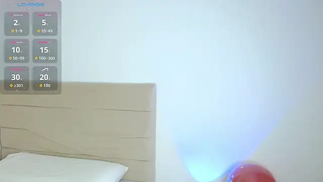 AlanaBale online show from February 12, 2026, 8:26 pm