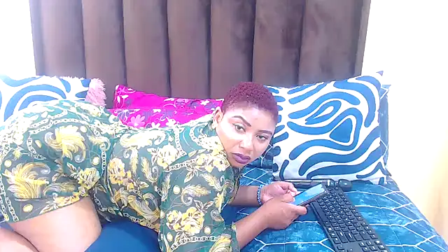 AfricanQueenxx40 online show from February 17, 2026, 5:59 am